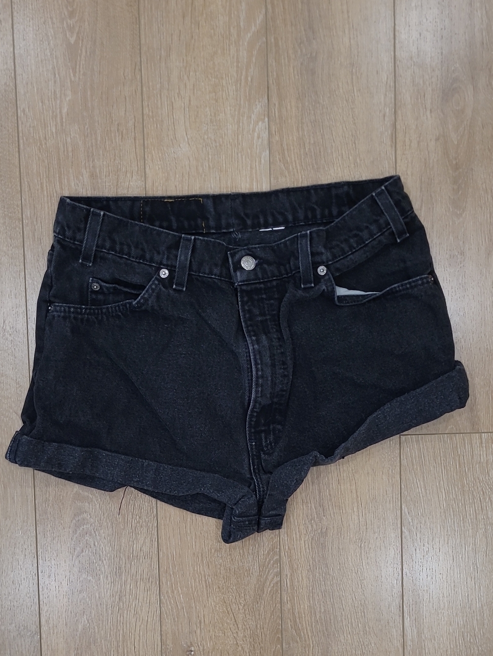 Vintage 90's Black Levi's 550 Orange Tab Denim Cut-Off Shorts
